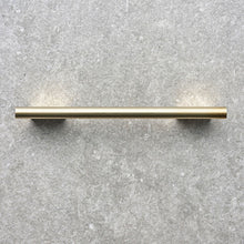 Load image into Gallery viewer, HANDLE A2.05 BRASS - HAVEN